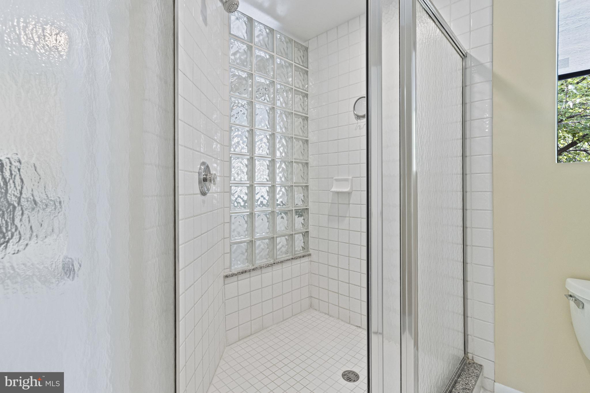 DEWEY PARK - Residential