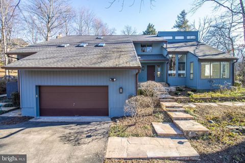 7107 ROXANN ROAD ALEXANDRIA VA 22315