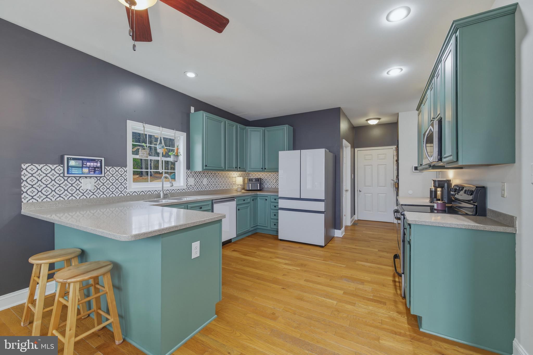 WILD WATER ESTATES - Residential