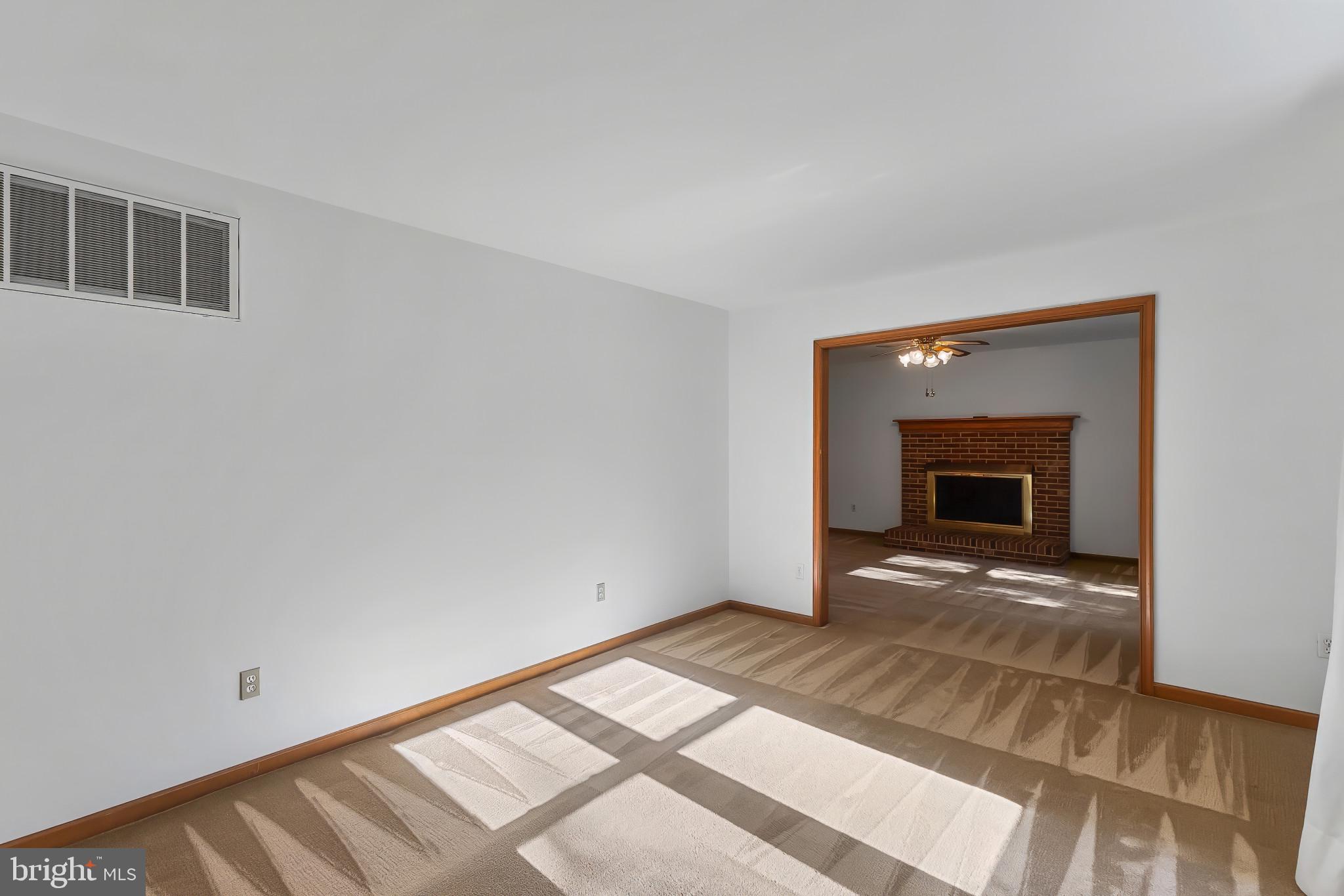 ROCKAWALKIN VILLAGE - Residential