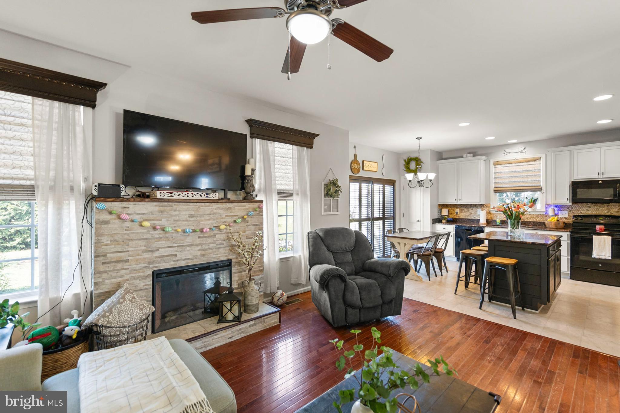 WEBBER SPRINGS - Residential