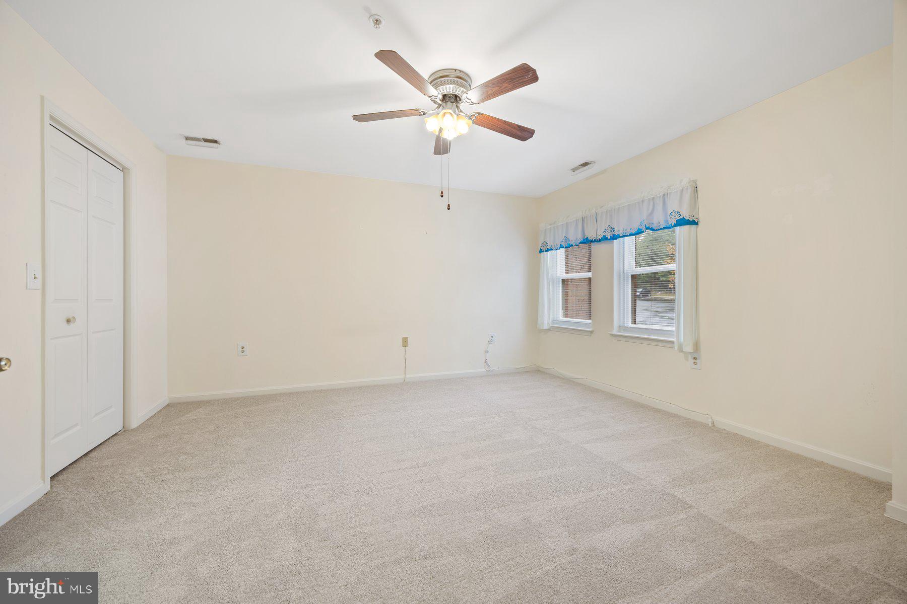 SILVER RIDGE - Residential