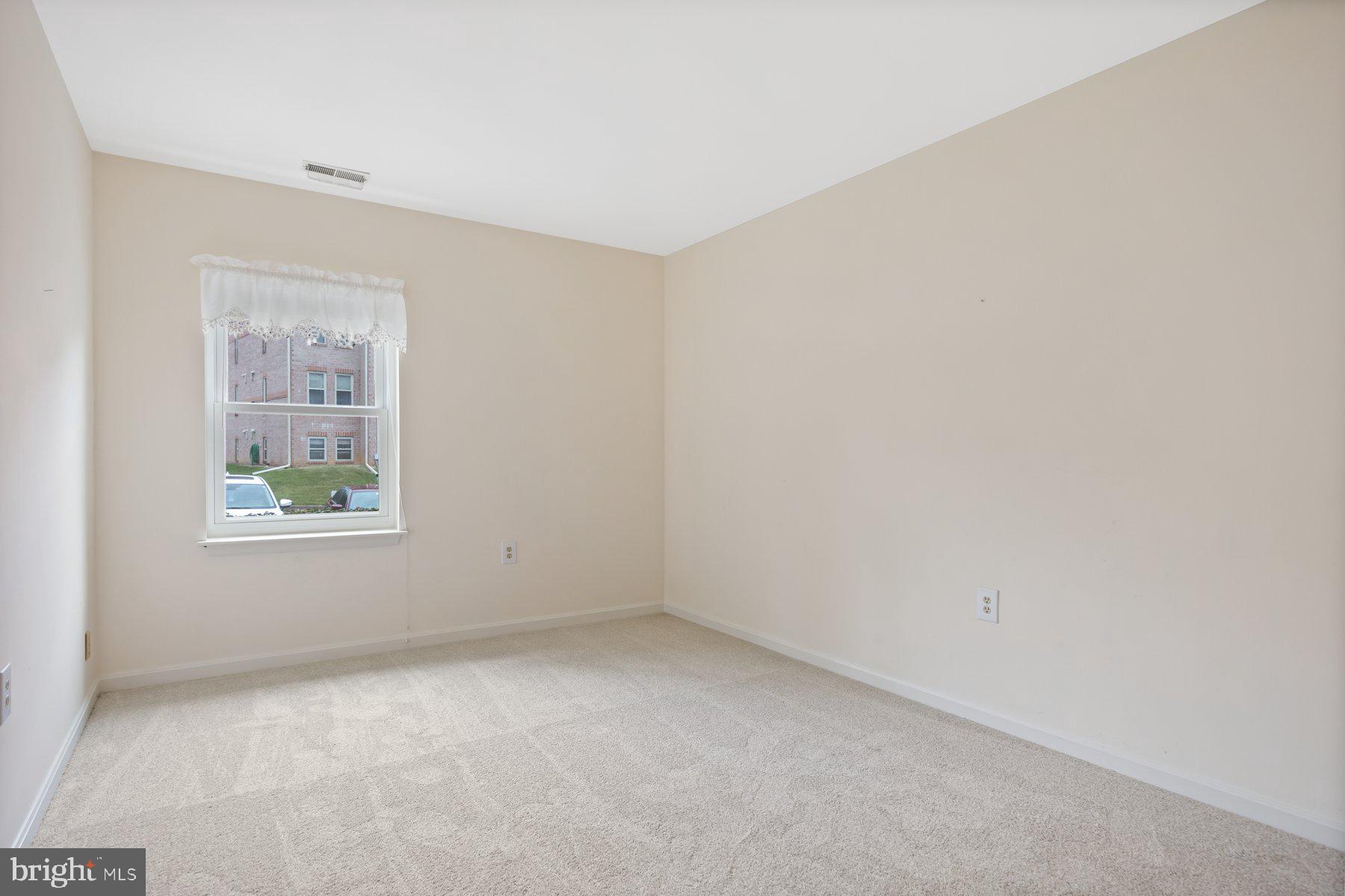 SILVER RIDGE - Residential