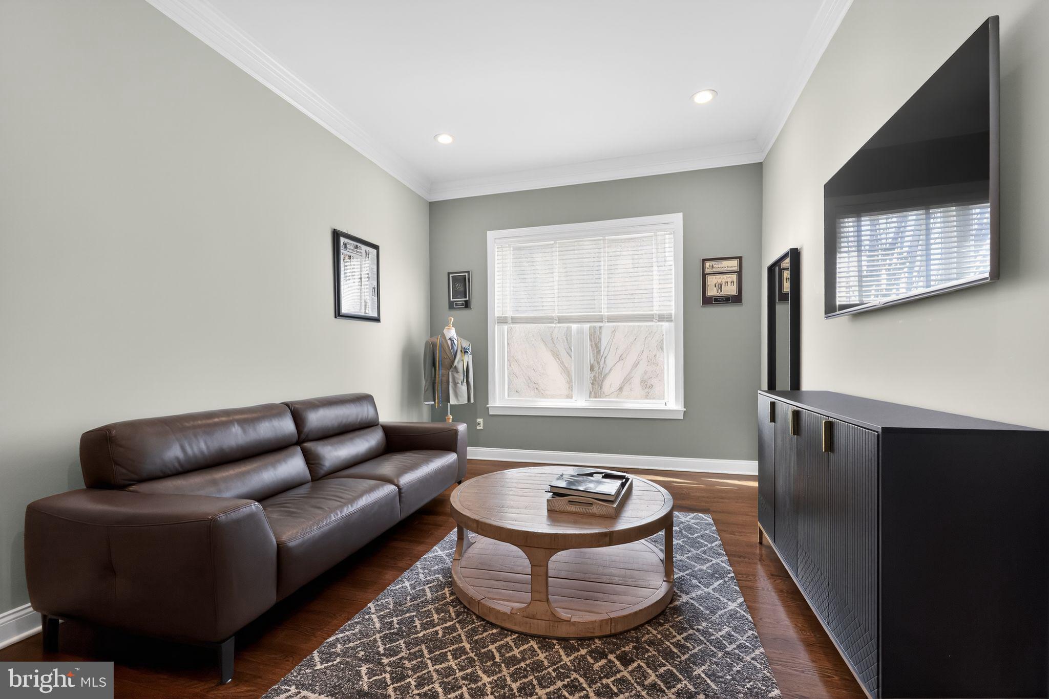 WAINWRIGHT AT WHIT - Residential