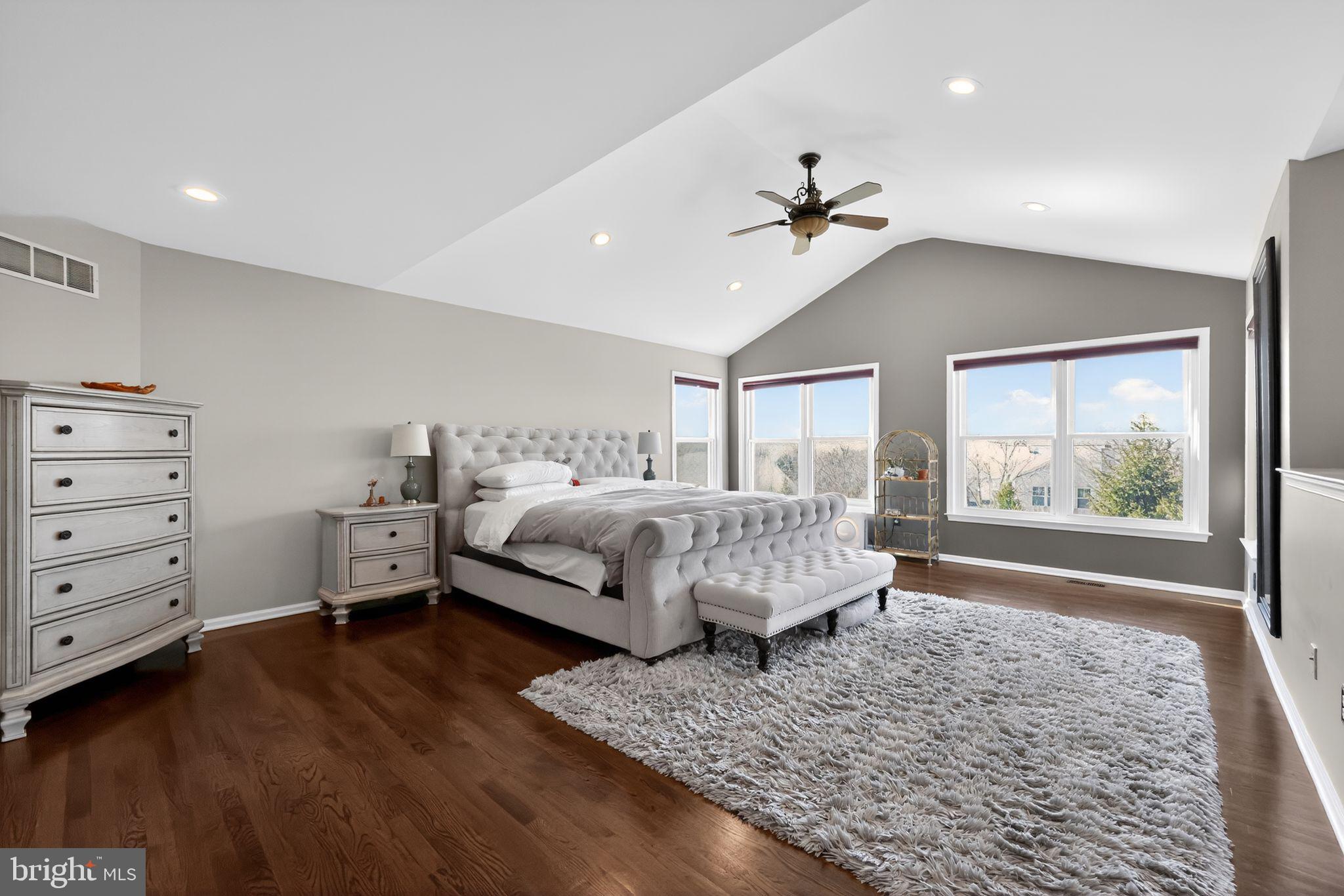 WAINWRIGHT AT WHIT - Residential