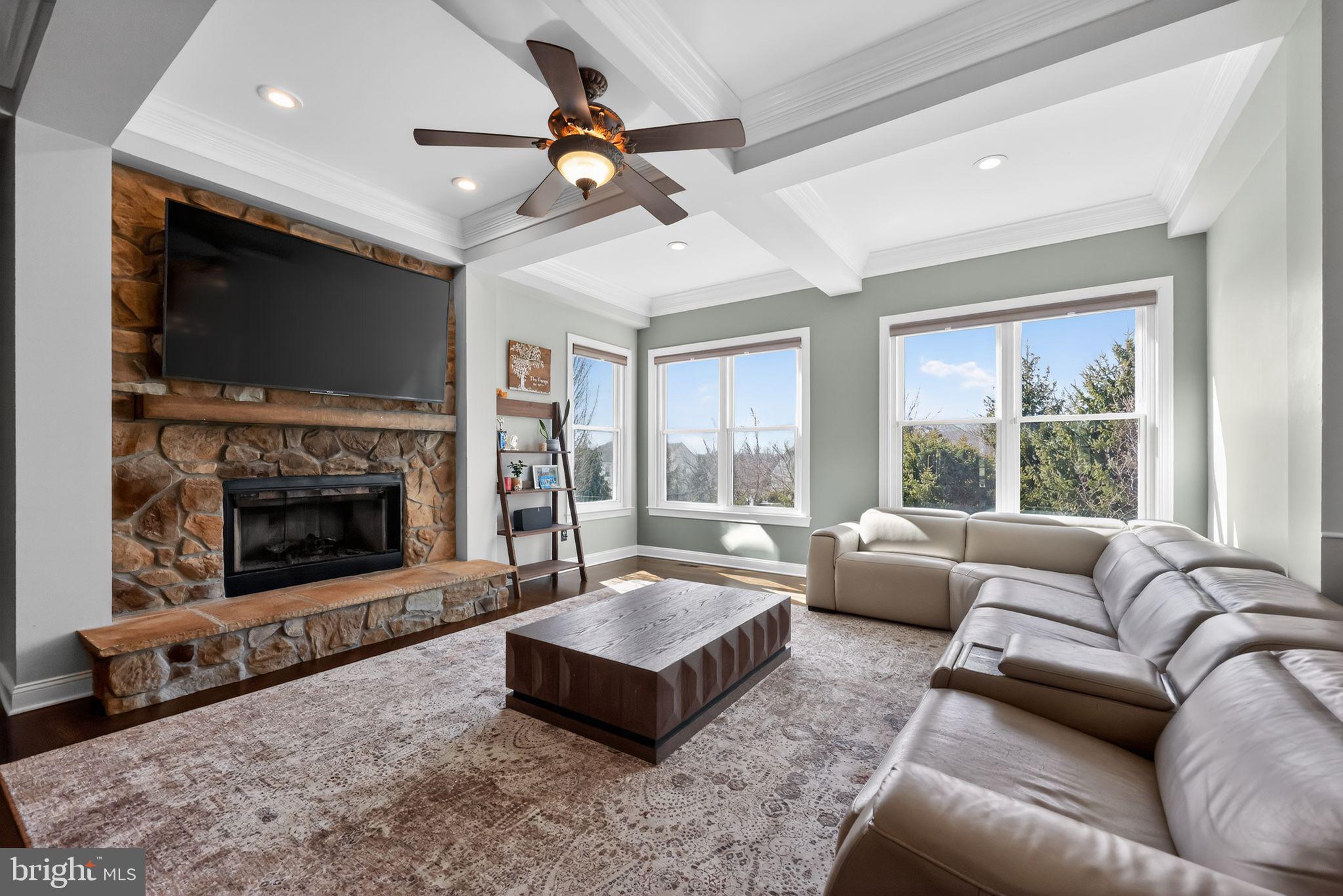 WAINWRIGHT AT WHIT - Residential