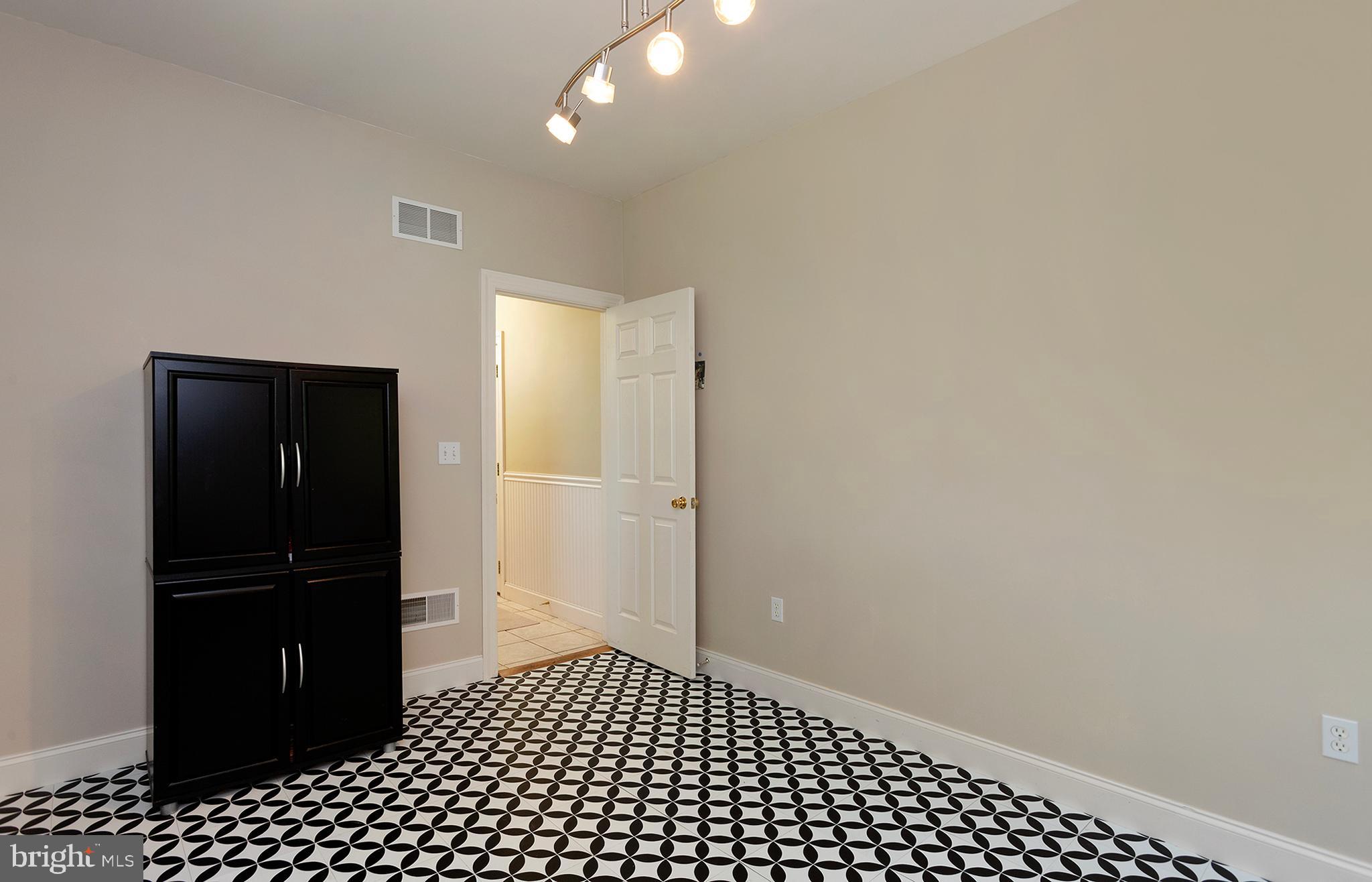 EAST HANOVER TOWNSHIP - Residential