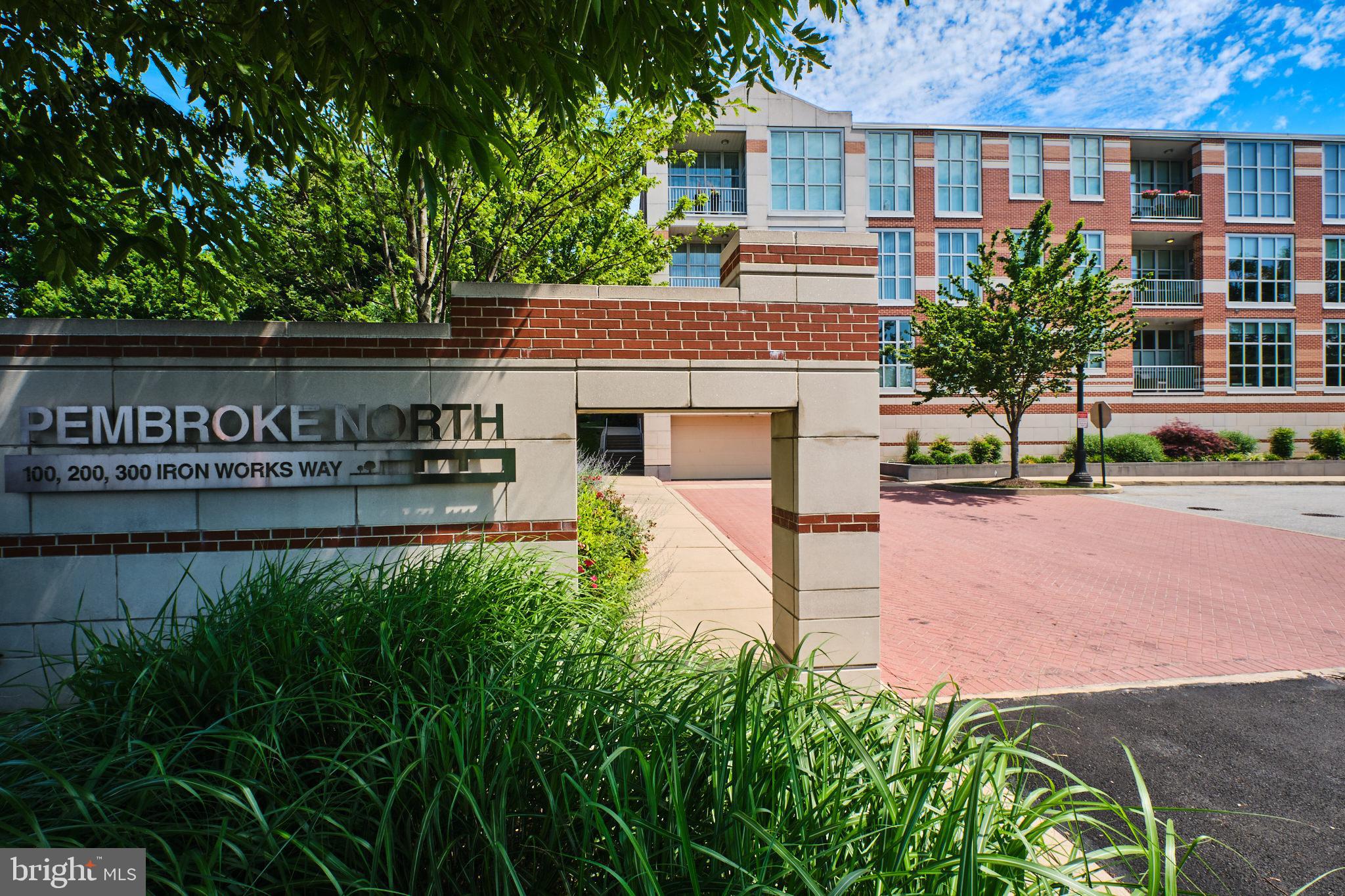 PEMBROKE NORTH - Residential