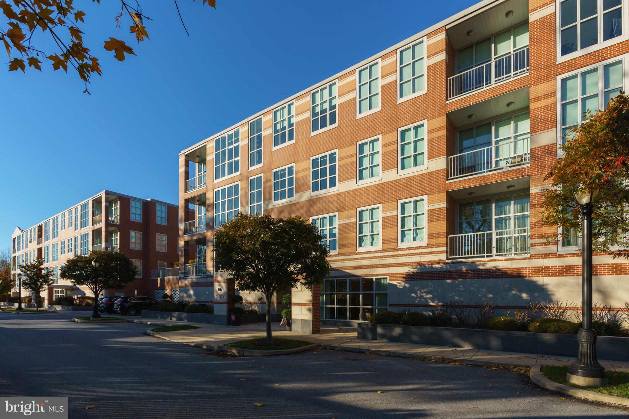 PEMBROKE NORTH - Residential