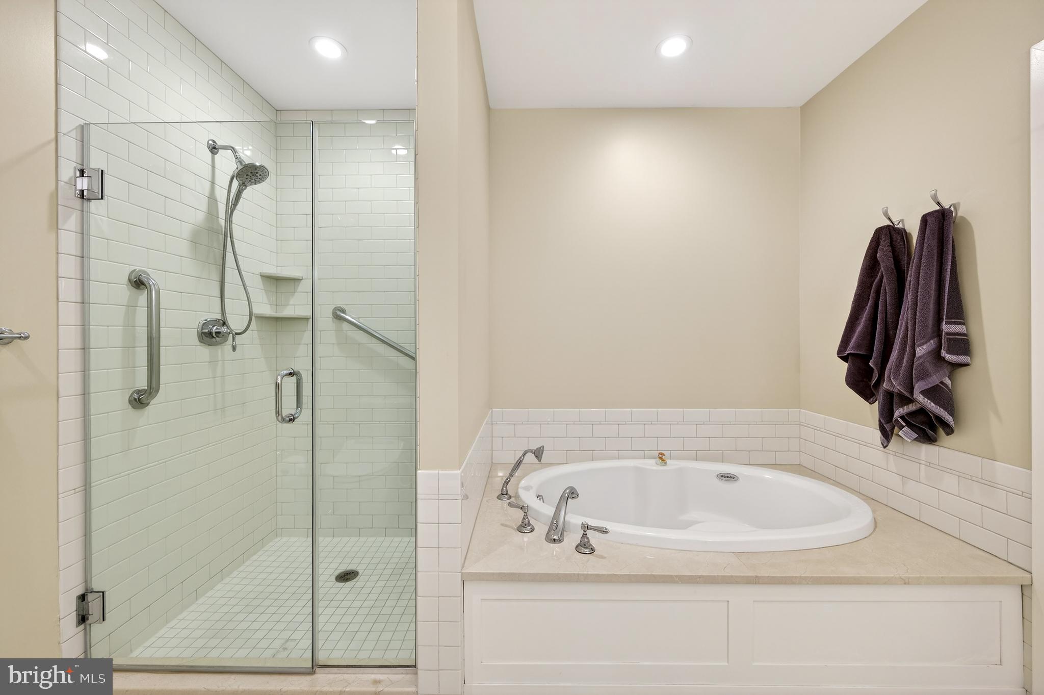 PEMBROKE NORTH - Residential