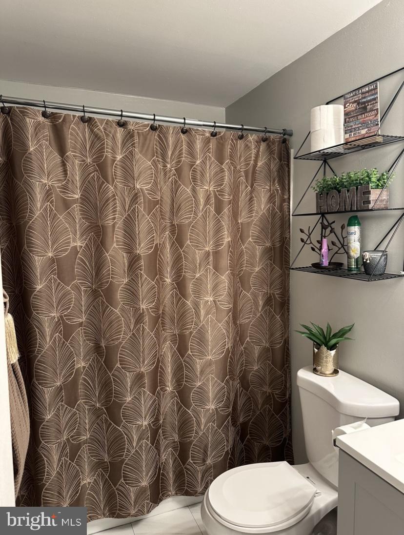 SHERMANS HILL - Residential