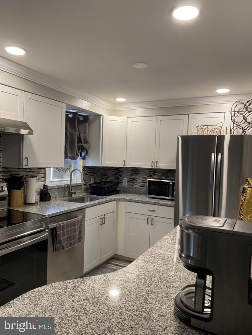 SHERMANS HILL - Residential