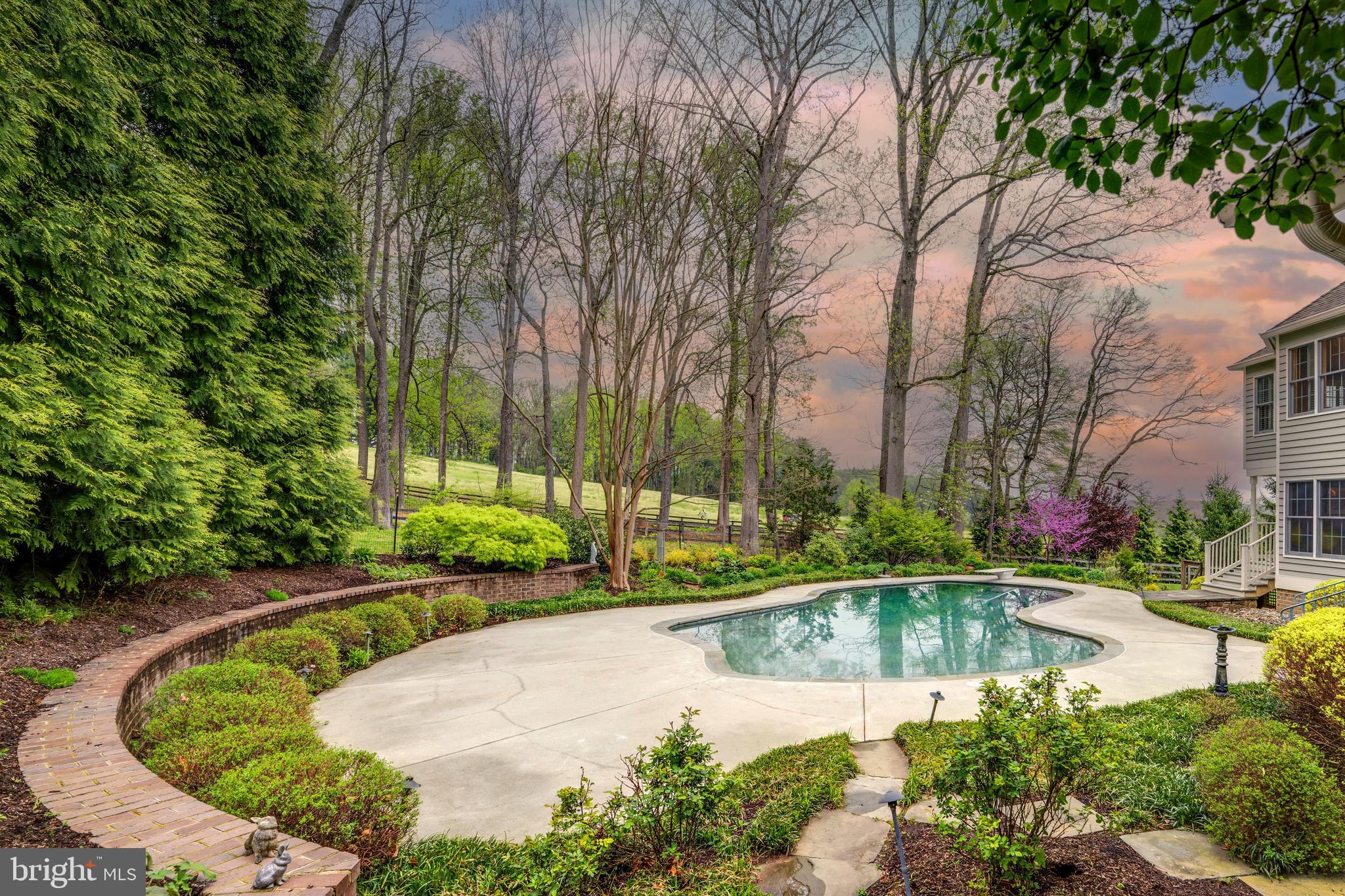 WORTHINGTON VALLEY - Residential