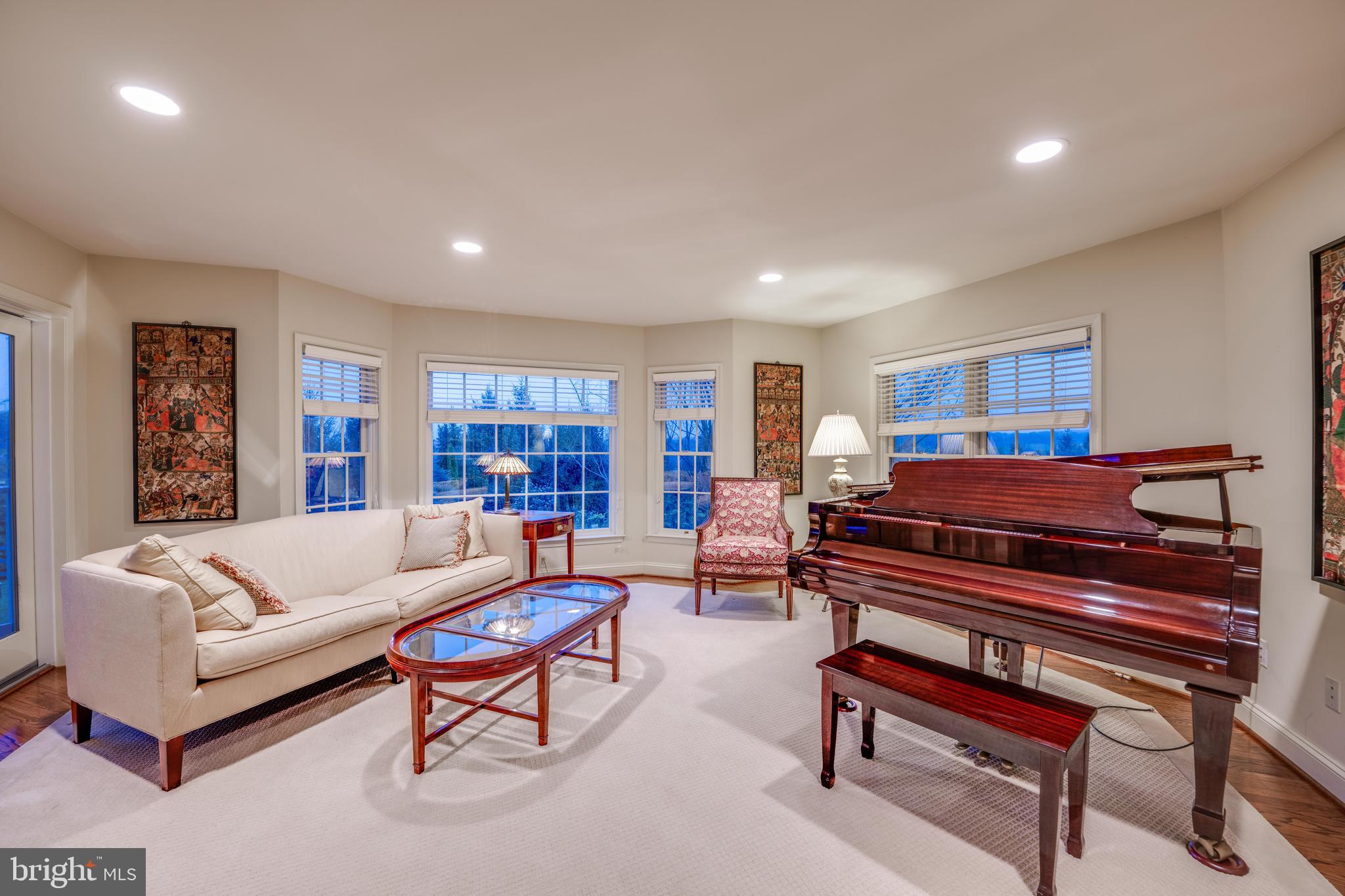 WORTHINGTON VALLEY - Residential