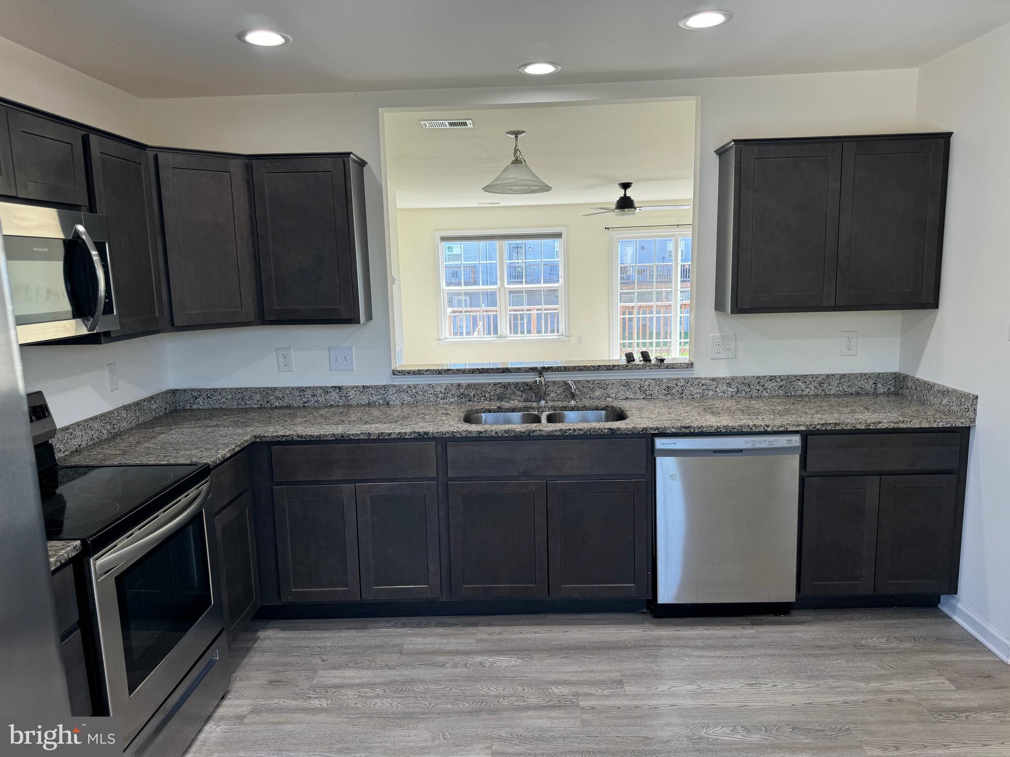 BRIDLE CREEK - Residential Lease