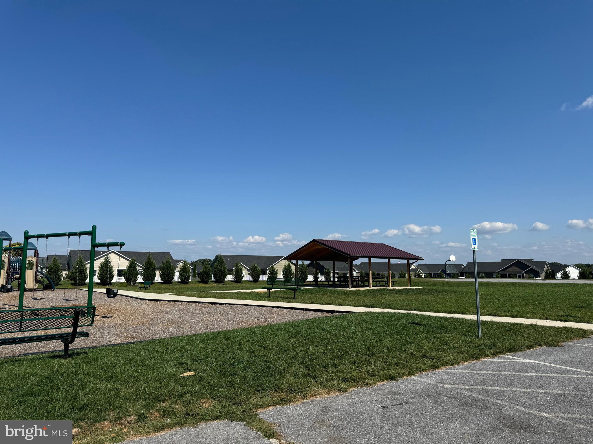 BRIDLE CREEK - Residential Lease