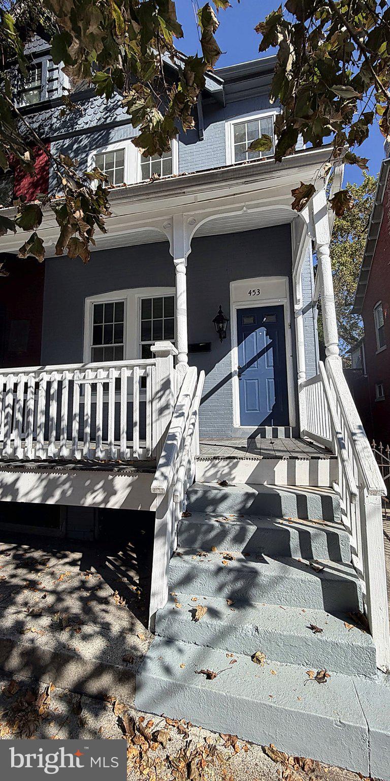 453 S SHIPPEN STREET