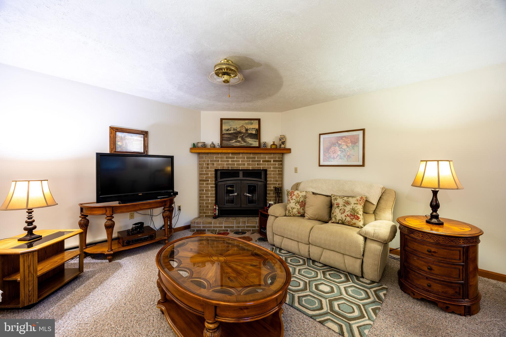 WOODLAND PARK - Residential