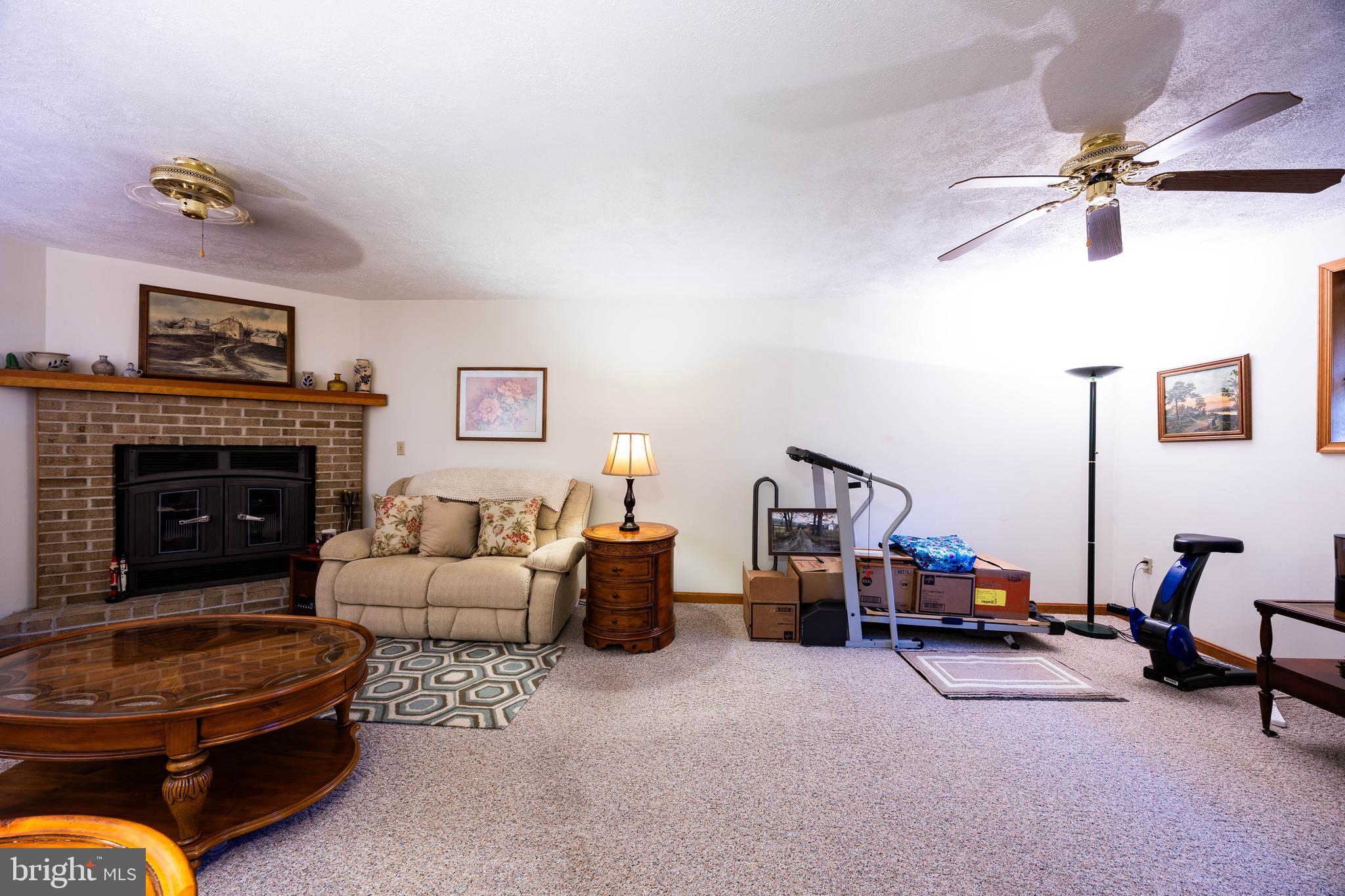 WOODLAND PARK - Residential