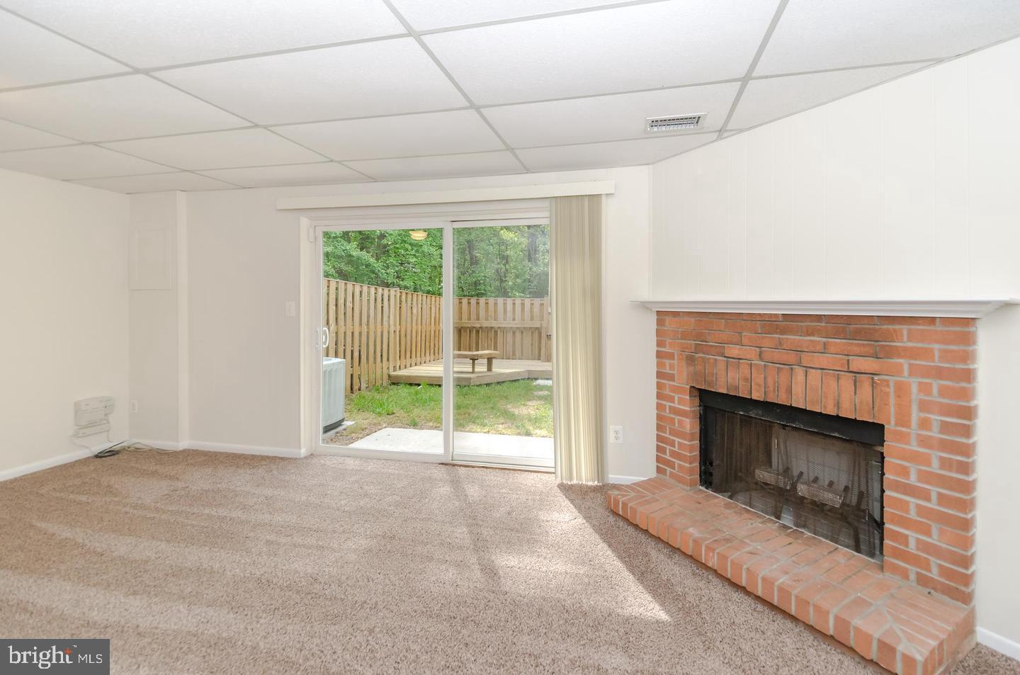 CROFTON SQUARE - Residential