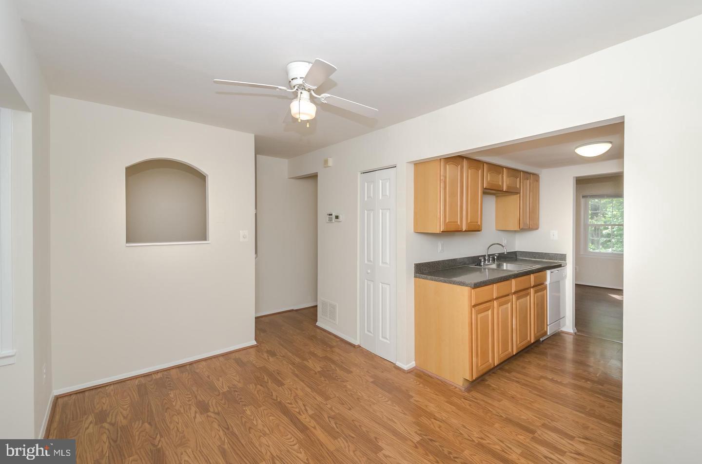 CROFTON SQUARE - Residential