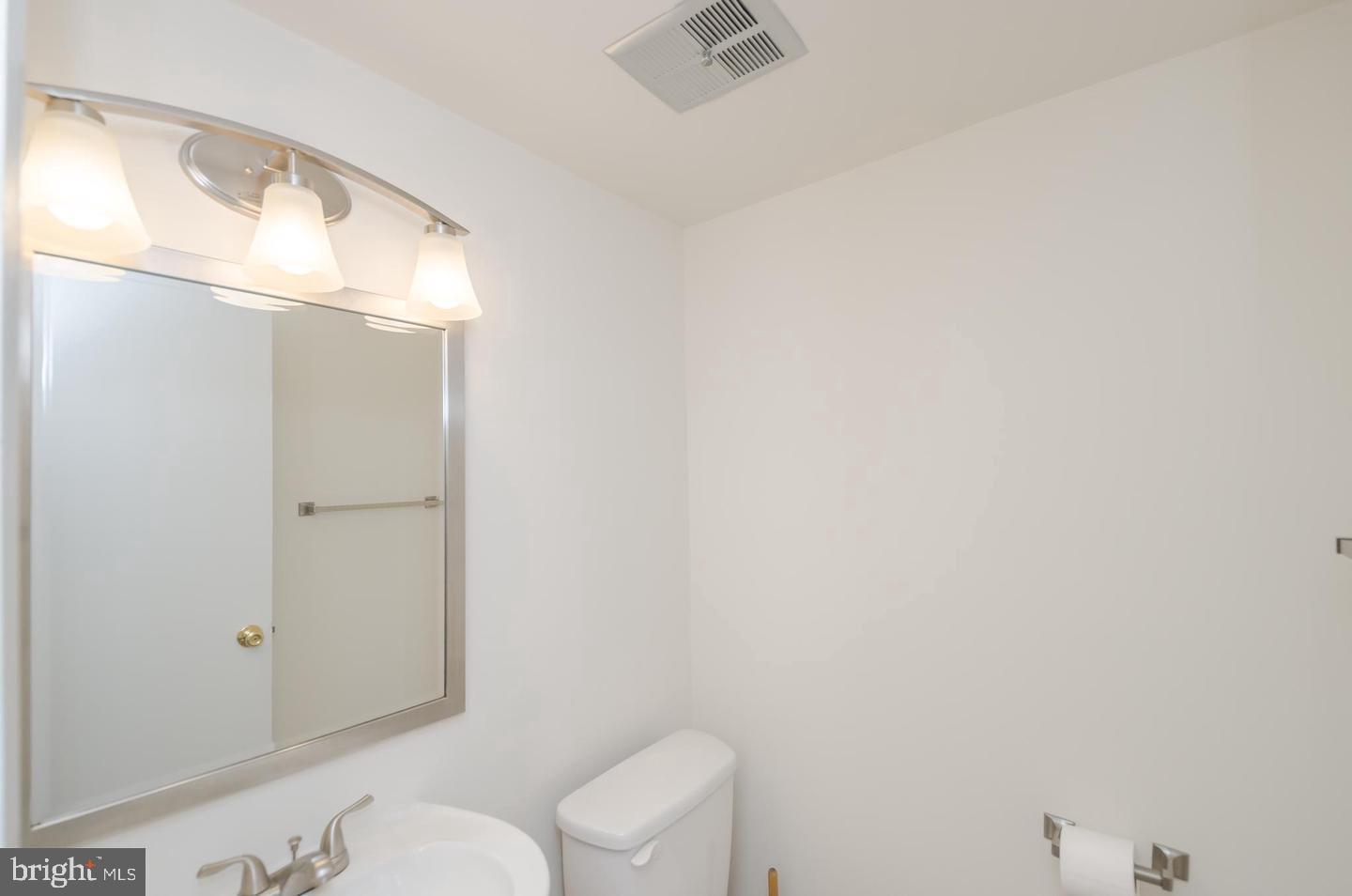 CROFTON SQUARE - Residential