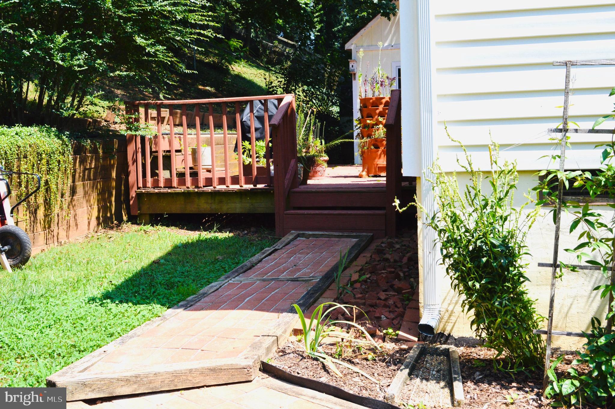 DALE CITY - Residential