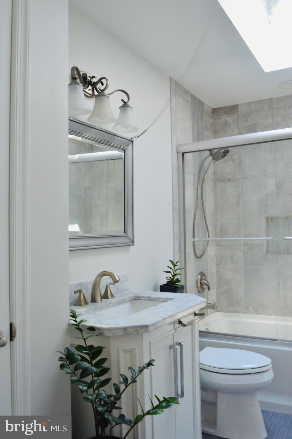 DALE CITY - Residential