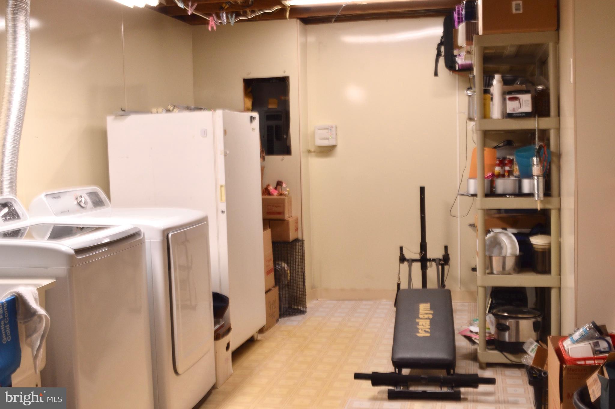 DALE CITY - Residential