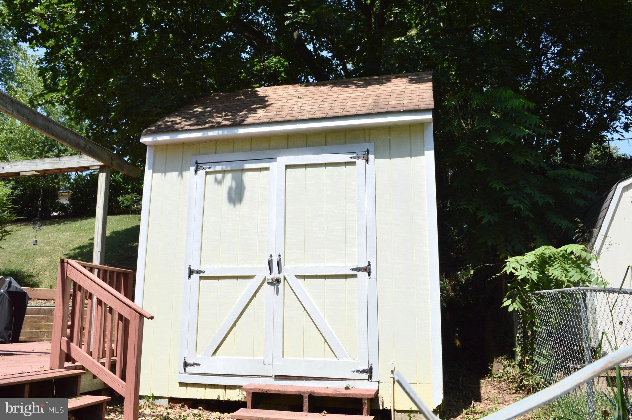 DALE CITY - Residential