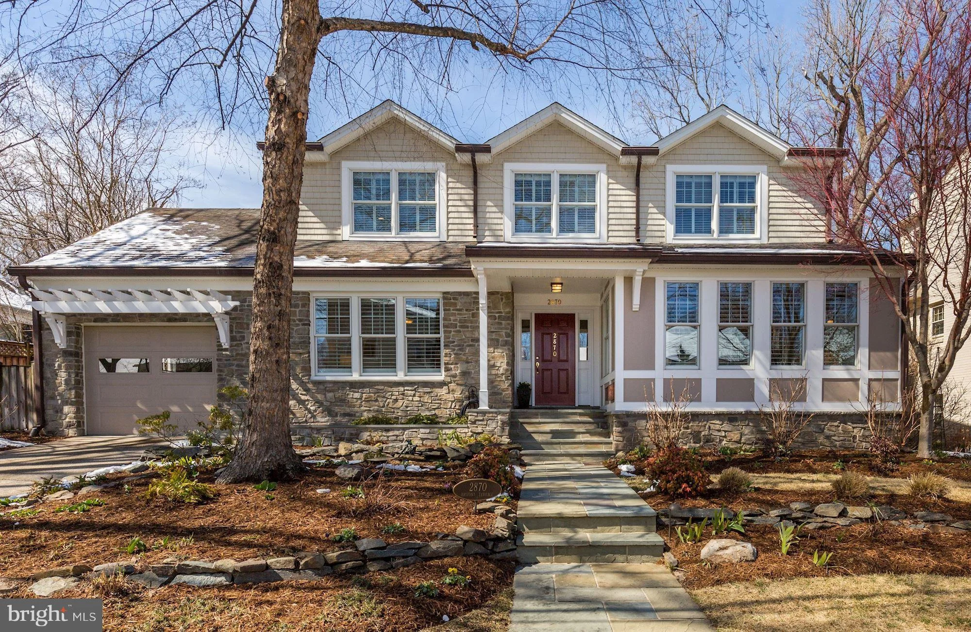 2870 Arizona Terrace NW, Washington, DC 20016