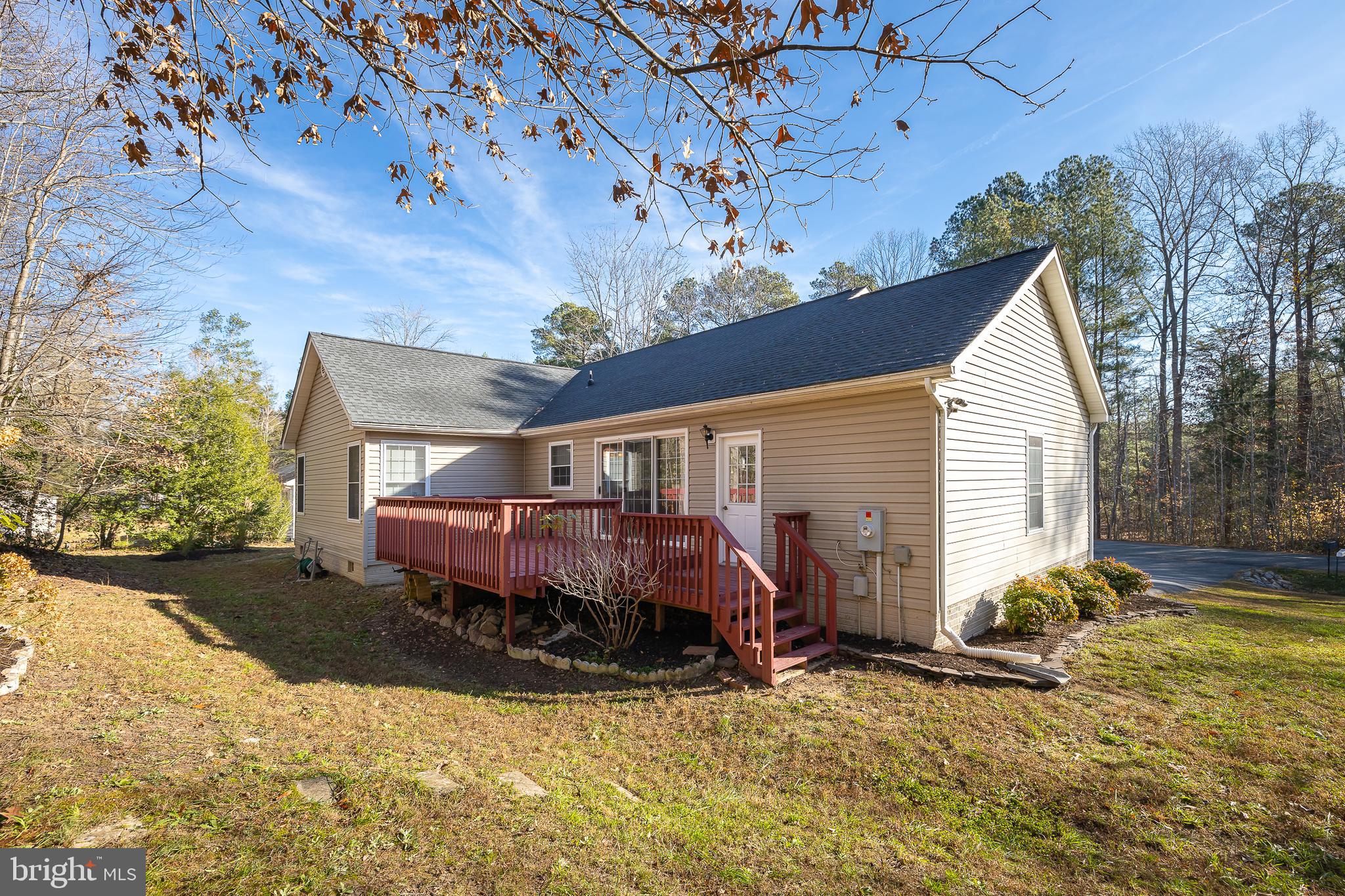 LAKE LAND OR - Residential