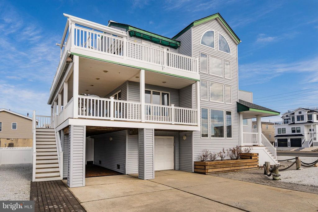 Photo of 307 N 13th Street, SURF CITY, NJ 08008 (MLS # NJOC2039872)