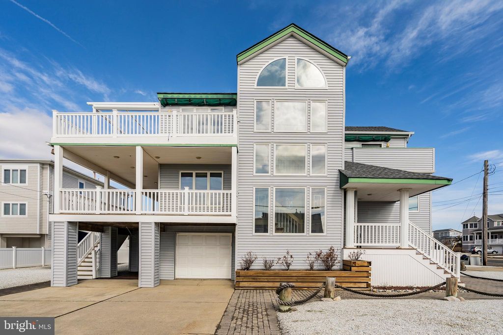 Photo of 307 N 13th Street, SURF CITY, NJ 08008 (MLS # NJOC2039872)