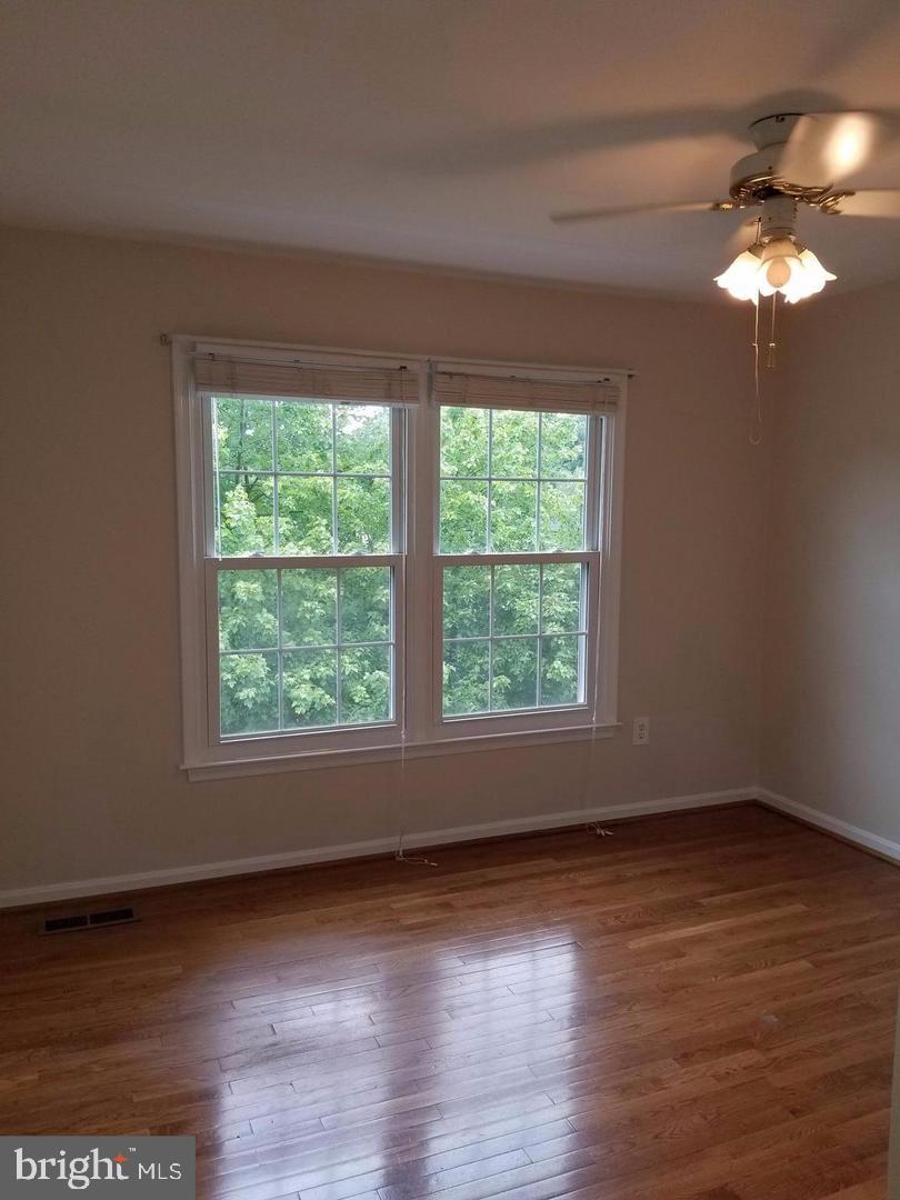 LAKE RIDGE - Residential Lease