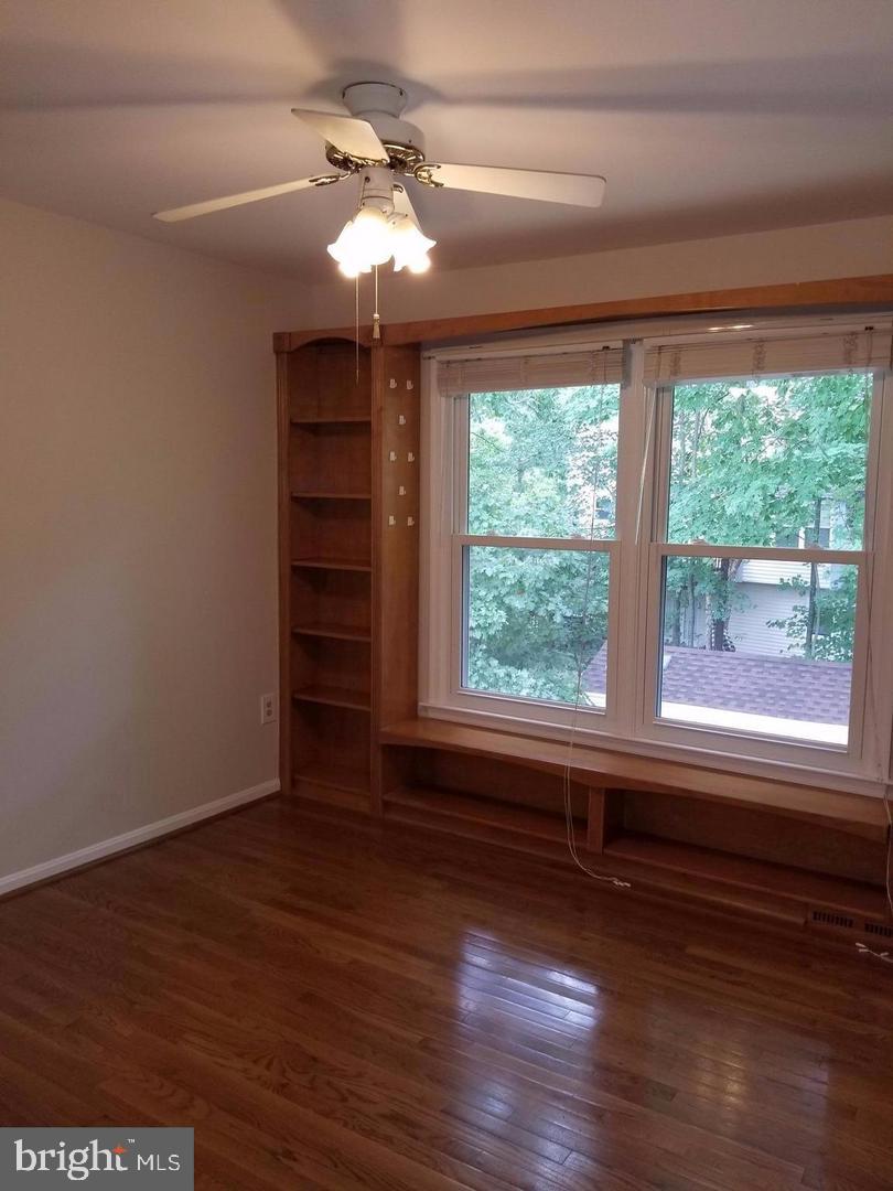 LAKE RIDGE - Residential Lease