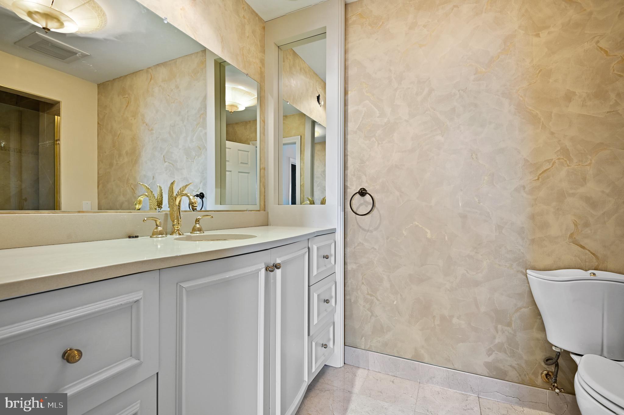 INNER HARBOR - Residential