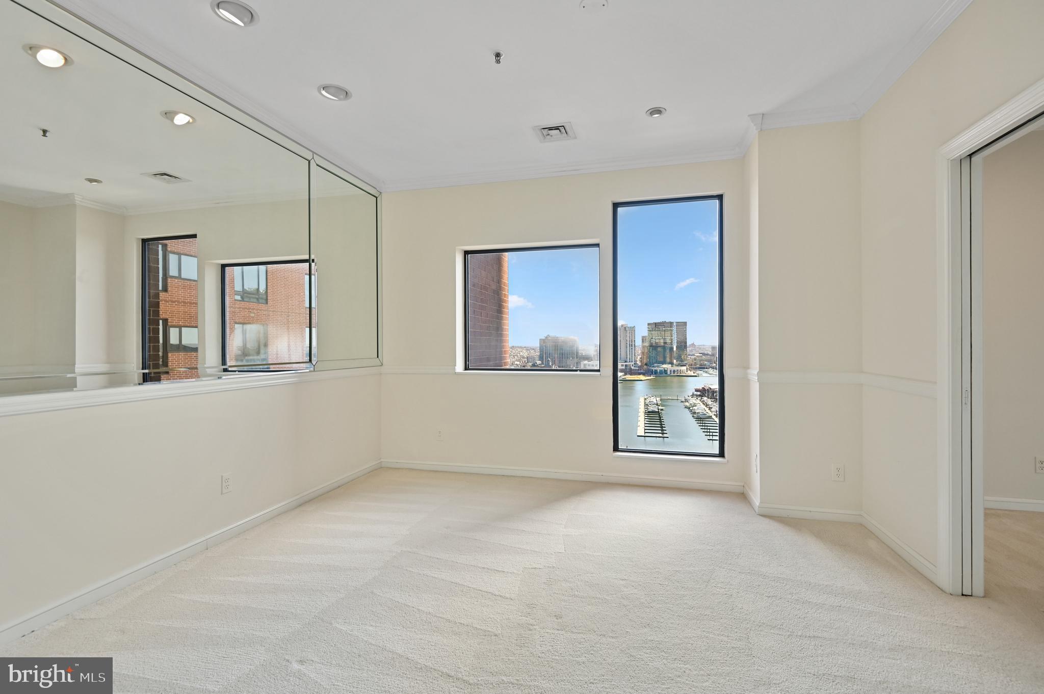 10 E LEE STREET 1707