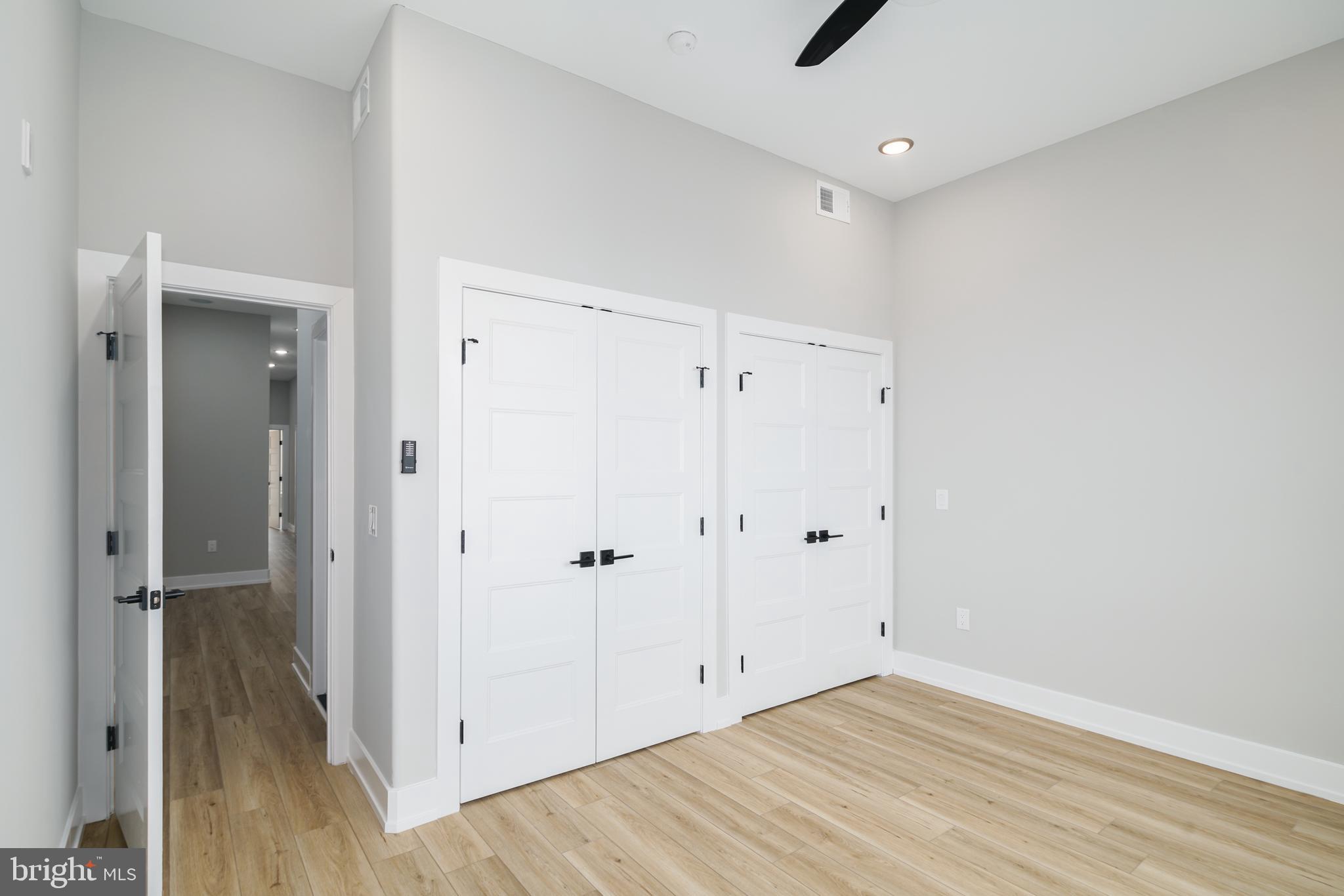 OLDE KENSINGTON - Residential