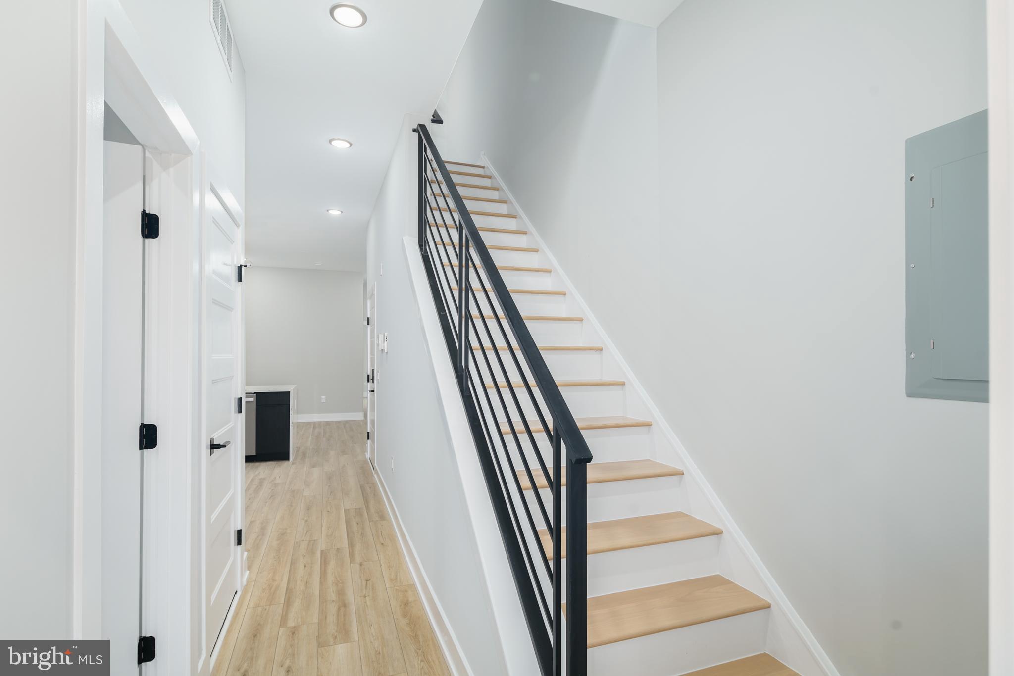 OLDE KENSINGTON - Residential