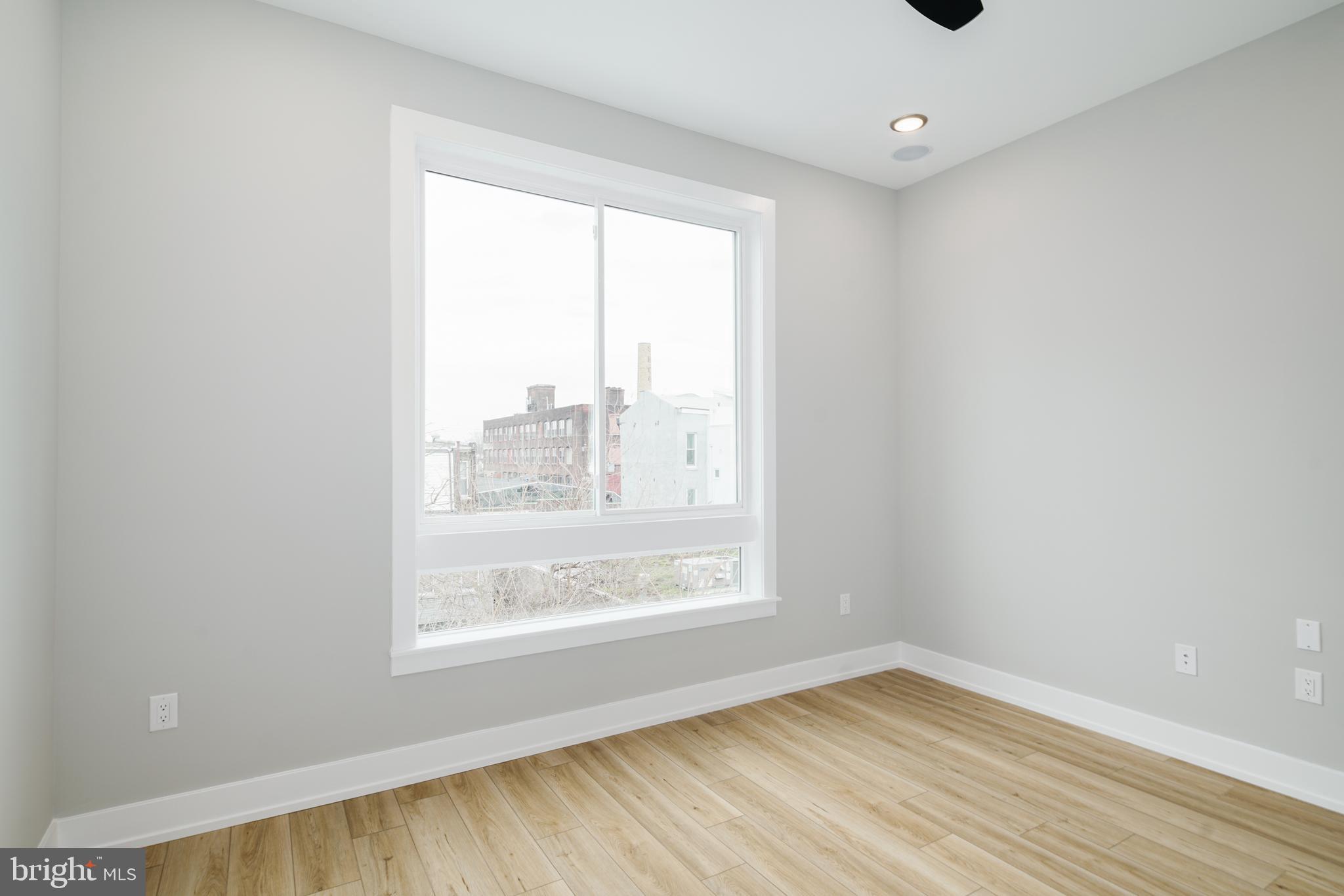 OLDE KENSINGTON - Residential