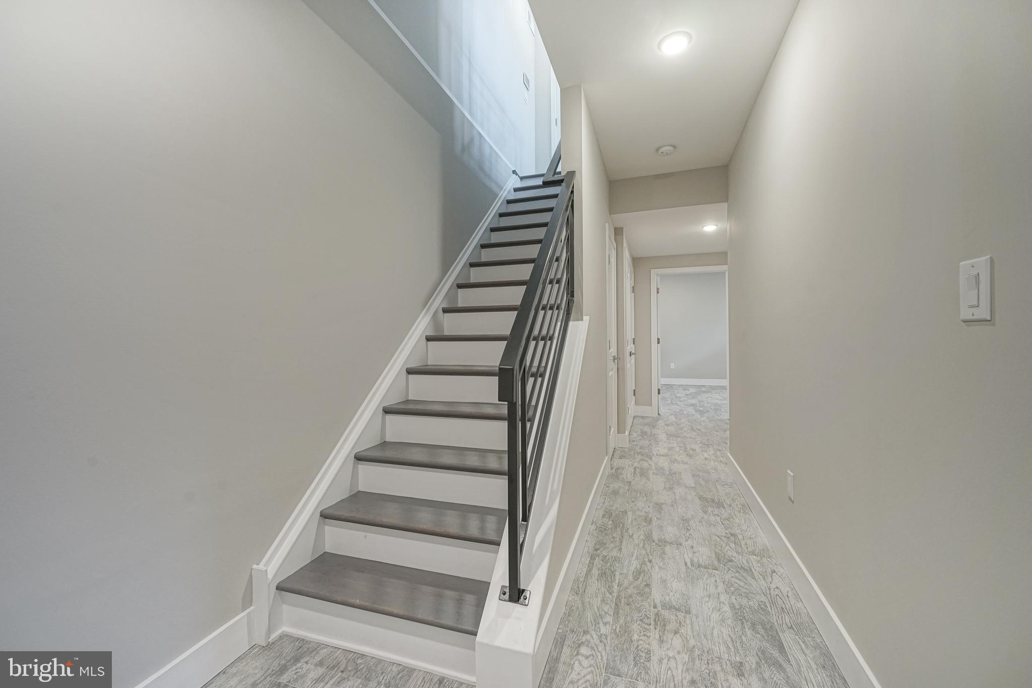 OLDE KENSINGTON - Residential Lease