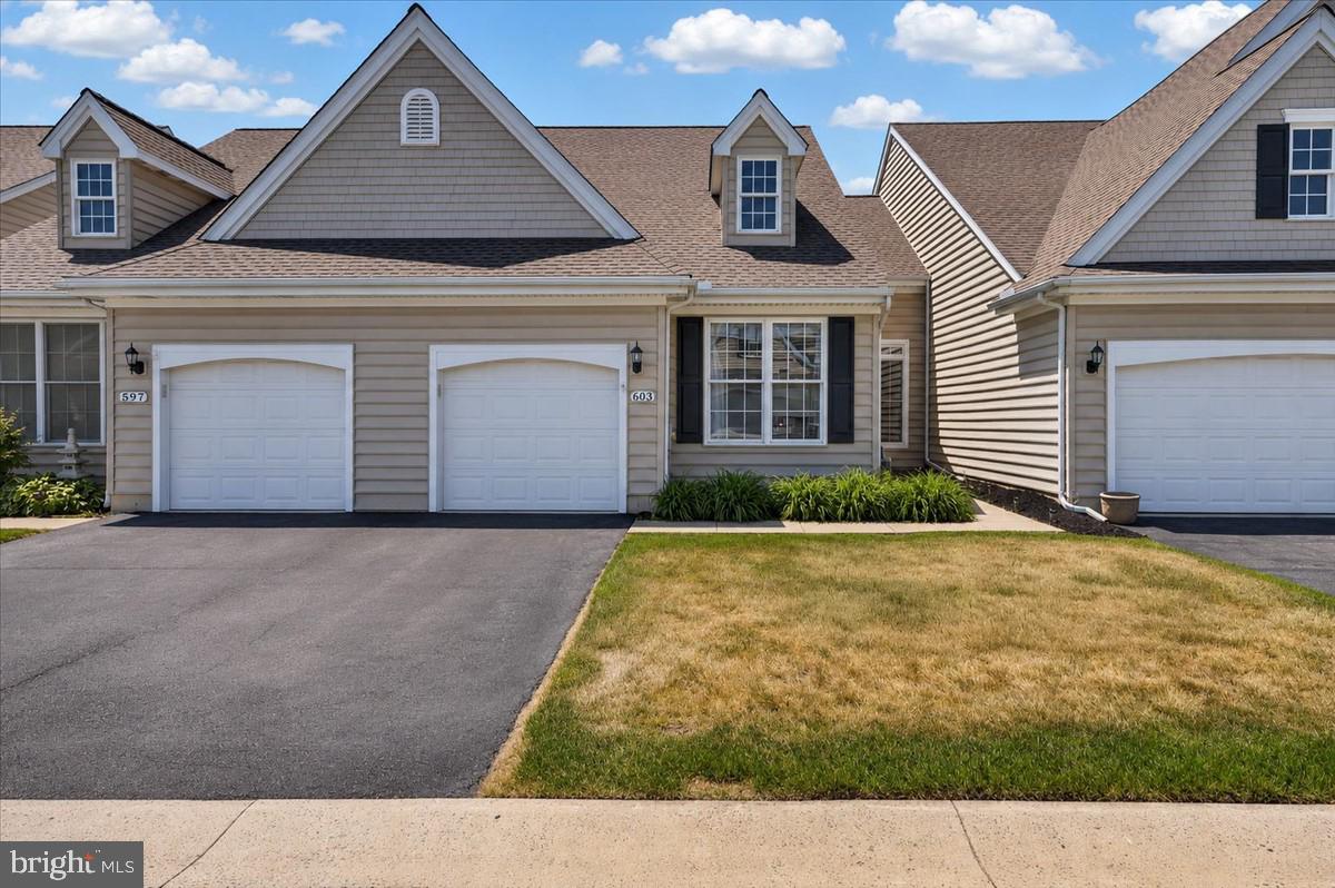 SPRING MEADOW - Residential