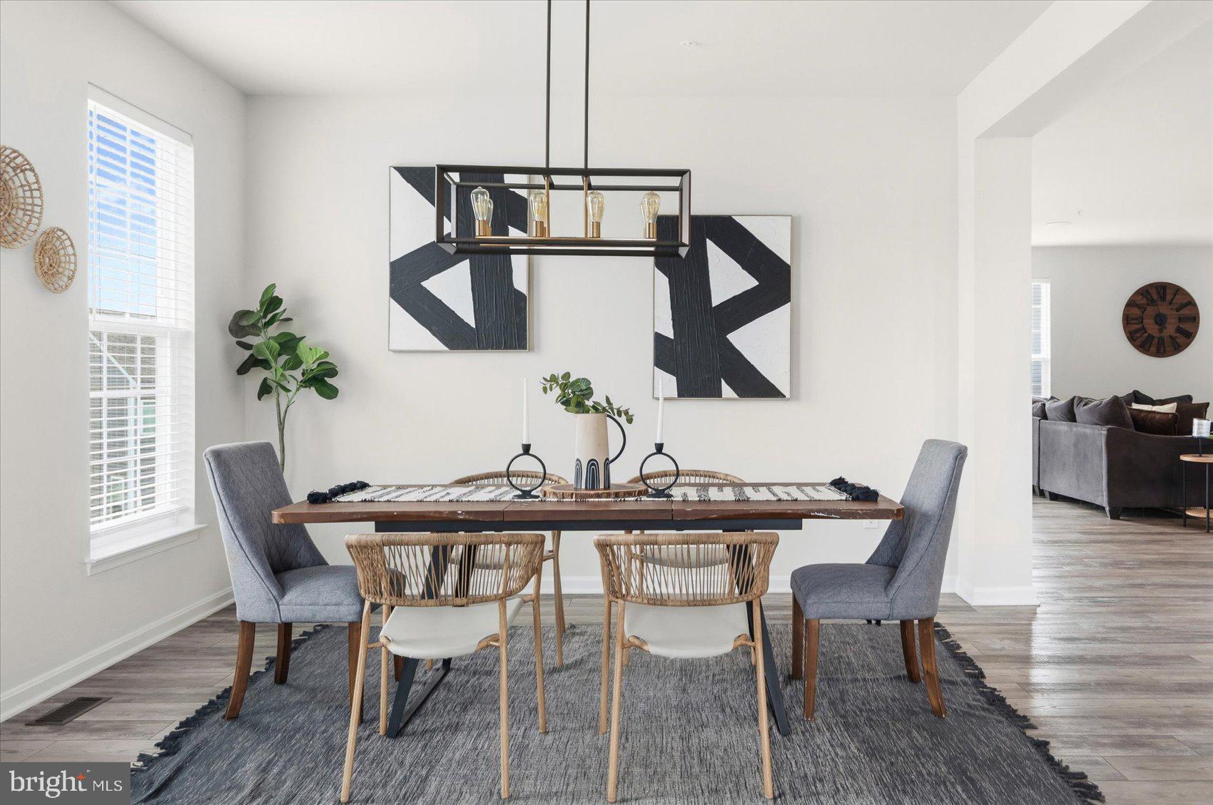 STONEGATE - Residential