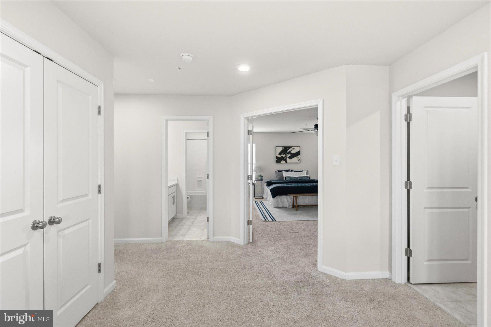 STONEGATE - Residential