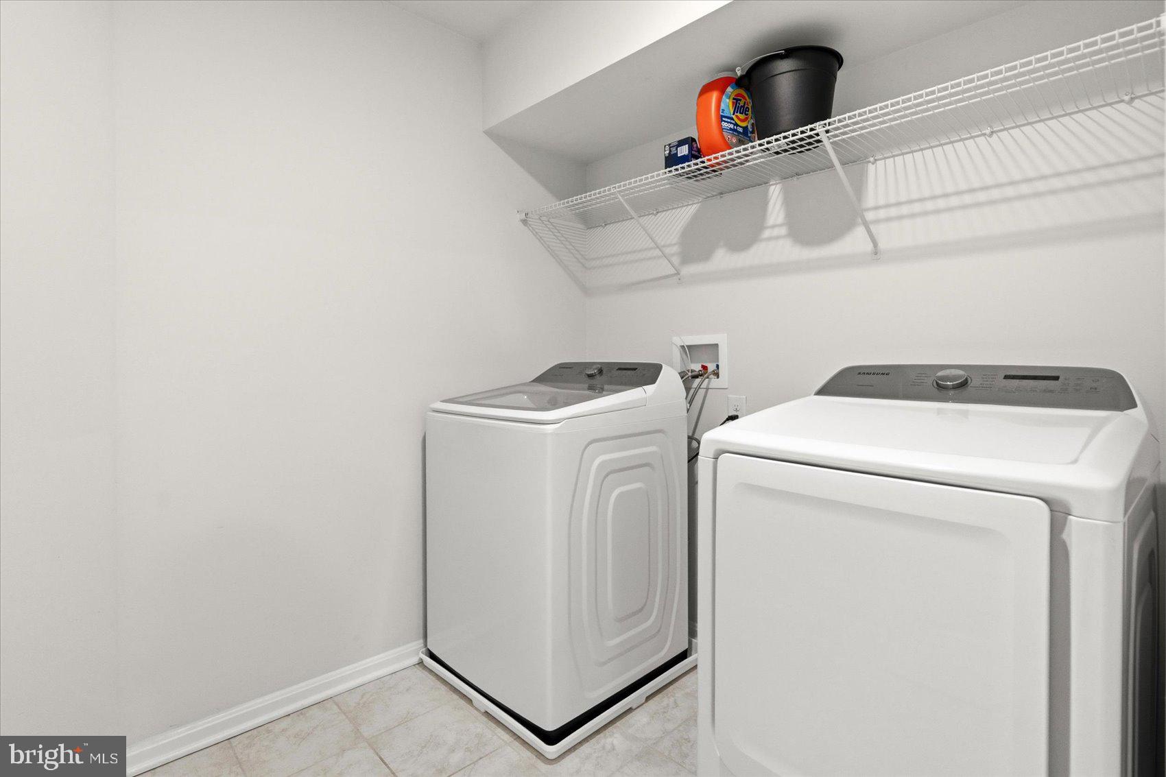 STONEGATE - Residential