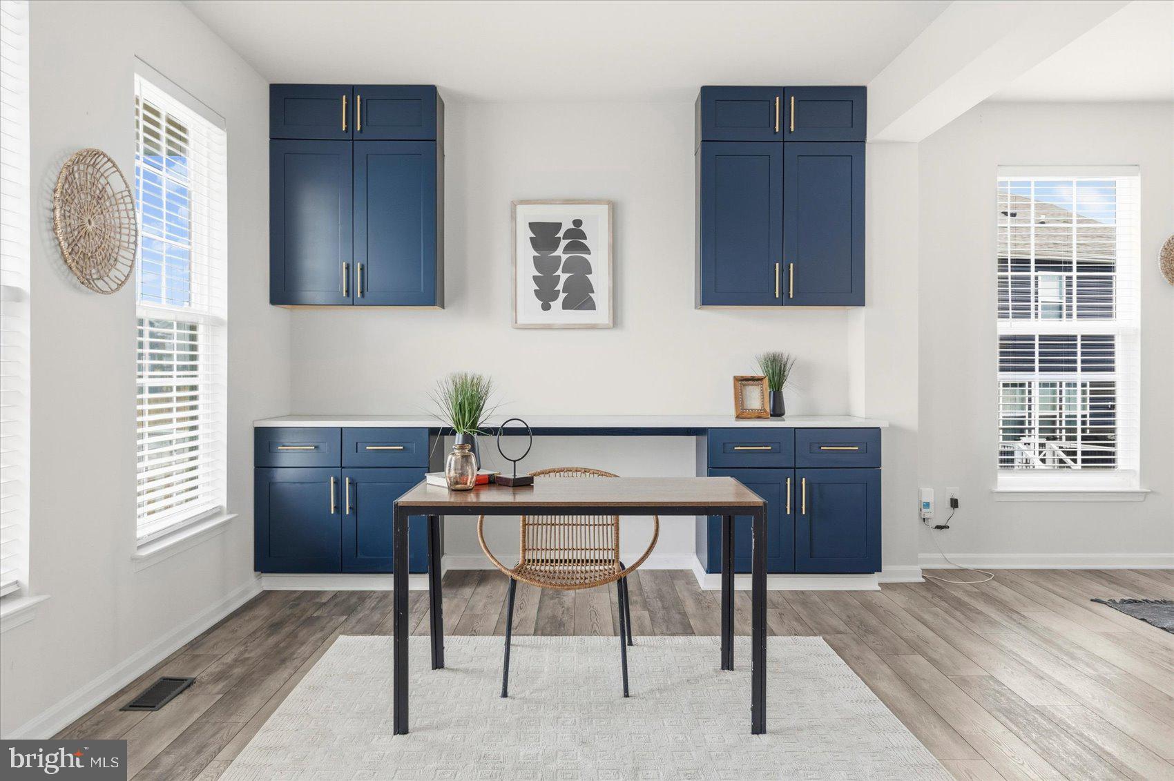 STONEGATE - Residential