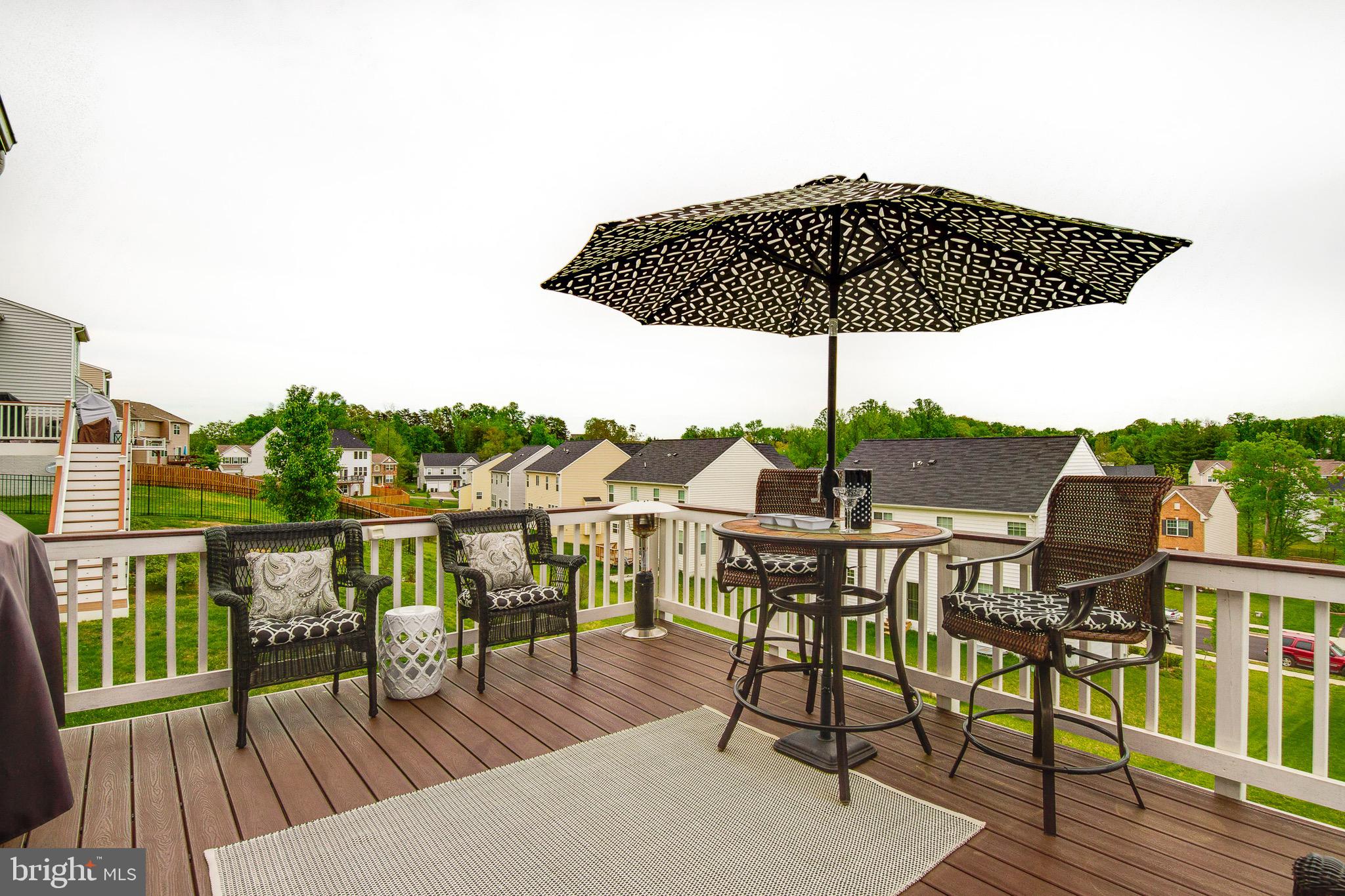 EAGLES POINTE - Residential
