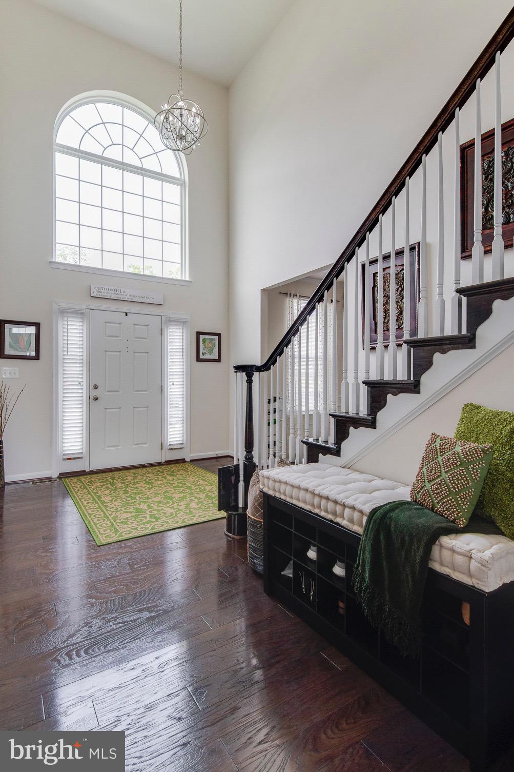 EAGLES POINTE - Residential