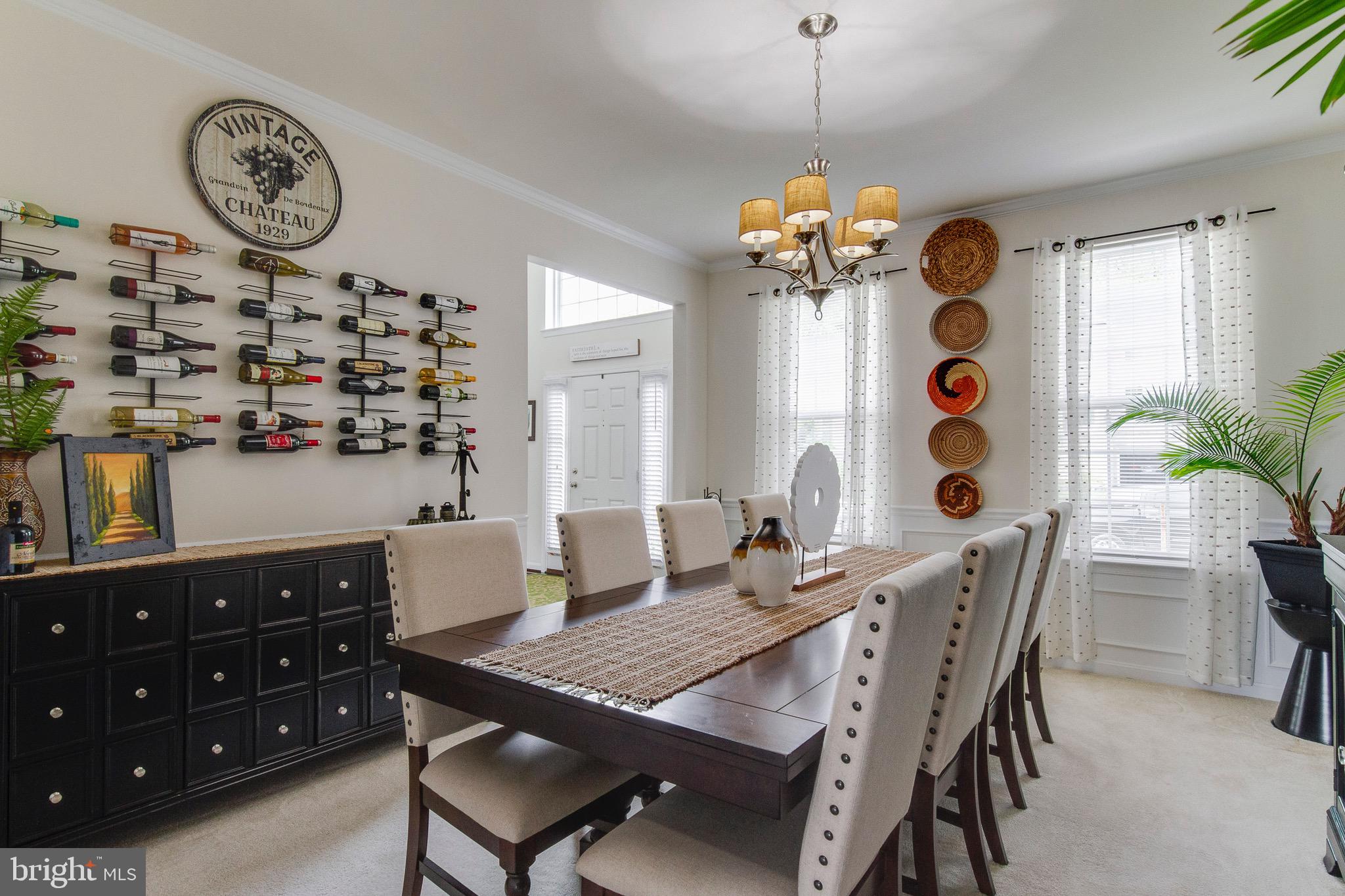 EAGLES POINTE - Residential